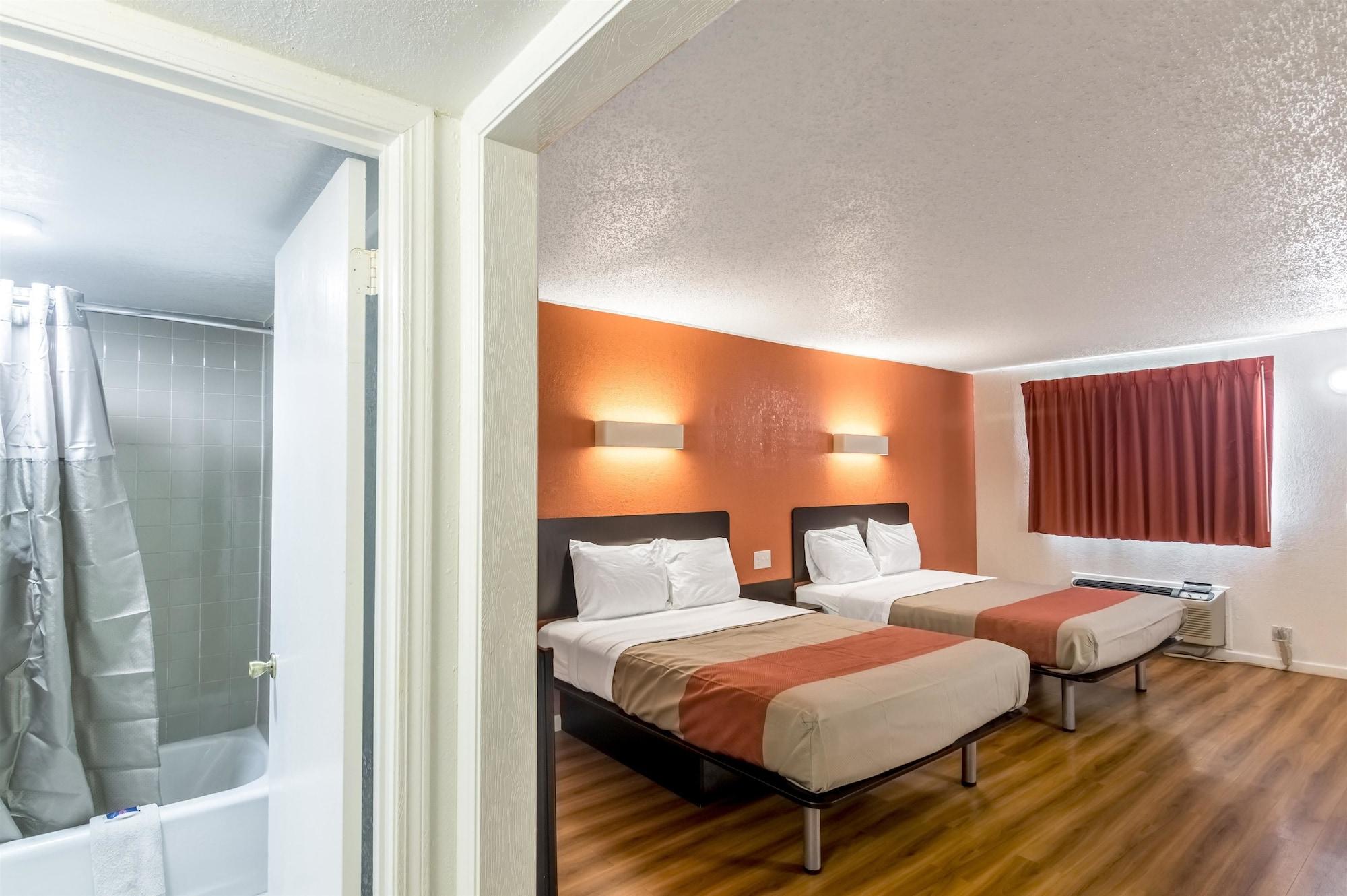 Motel 6-Clinton, Ok Ngoại thất bức ảnh
