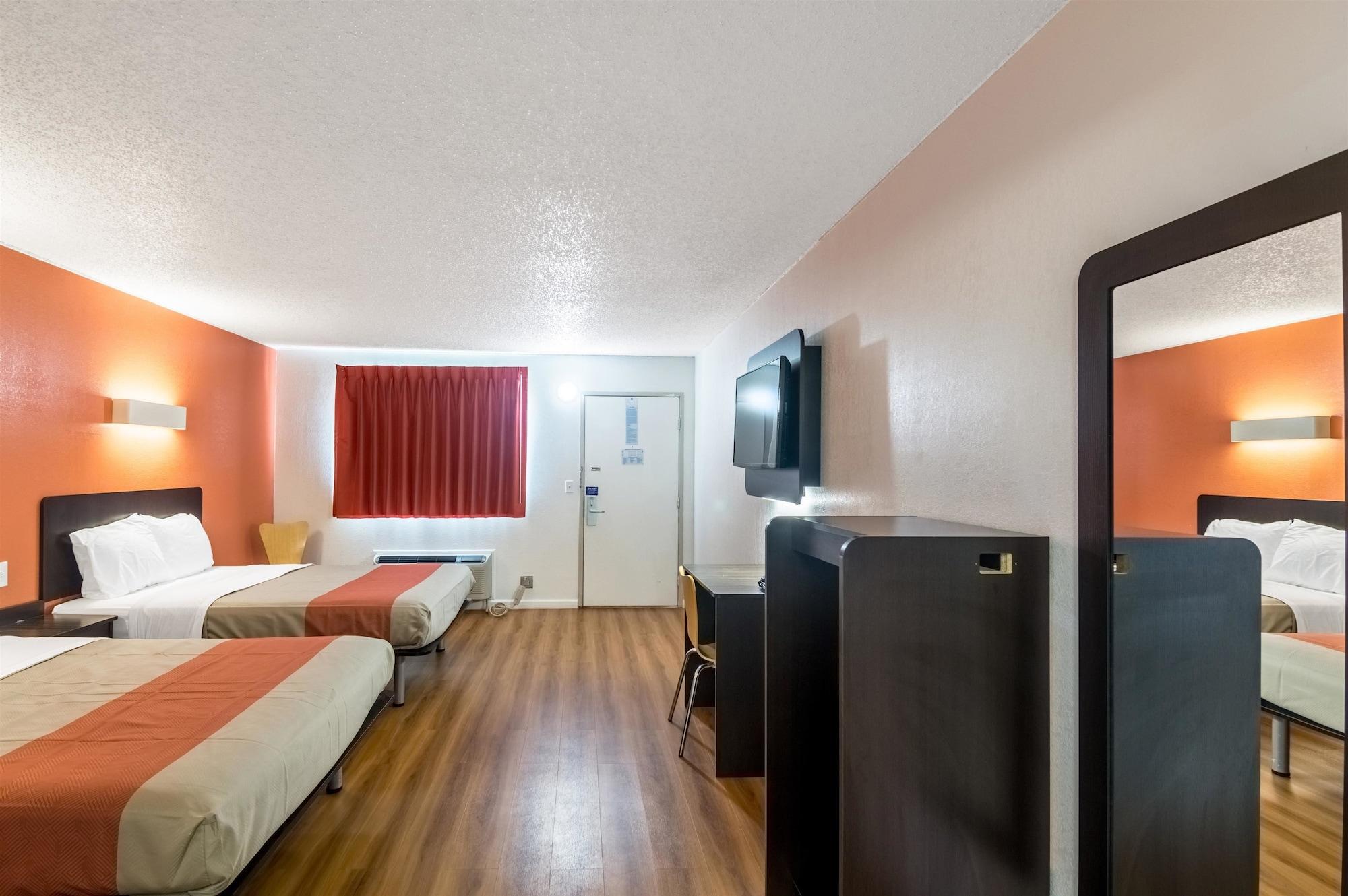 Motel 6-Clinton, Ok Ngoại thất bức ảnh