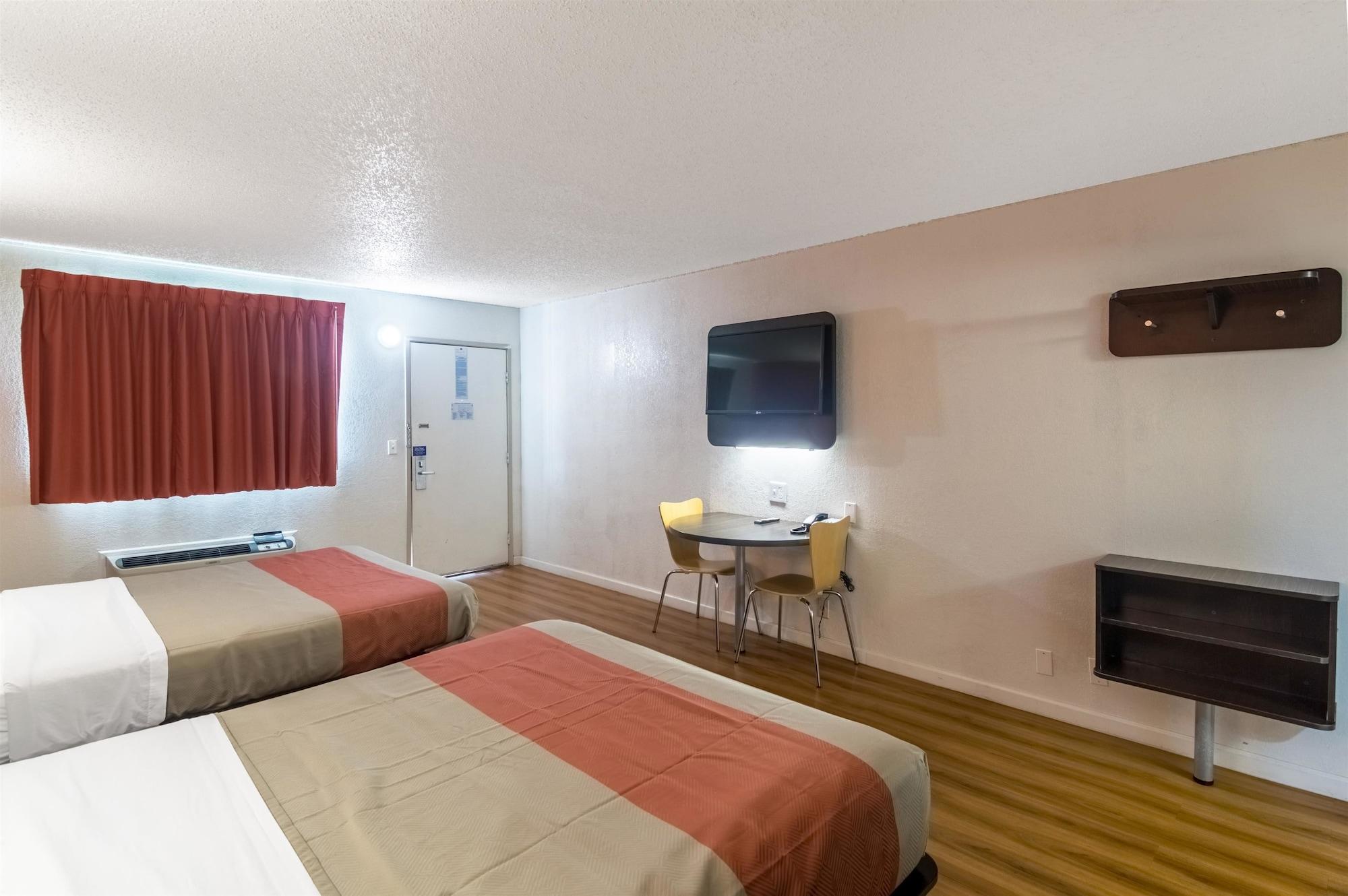Motel 6-Clinton, Ok Ngoại thất bức ảnh